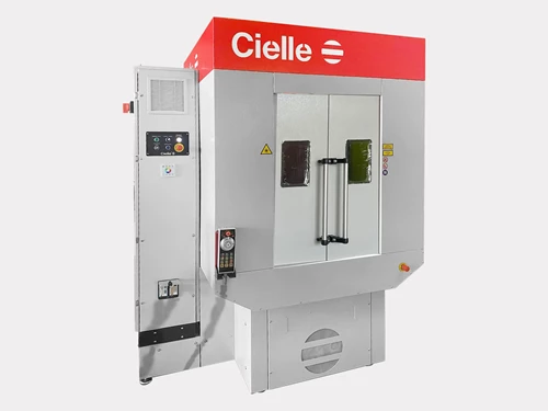 Centri di lavoro CNC serie THETA