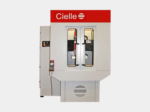 Centre d'usinage CNC modèle BETA 65/45